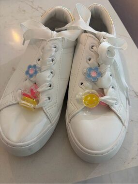 Cat & Jack White Kids Sneakers with Pink, Blue and Yellow Charms